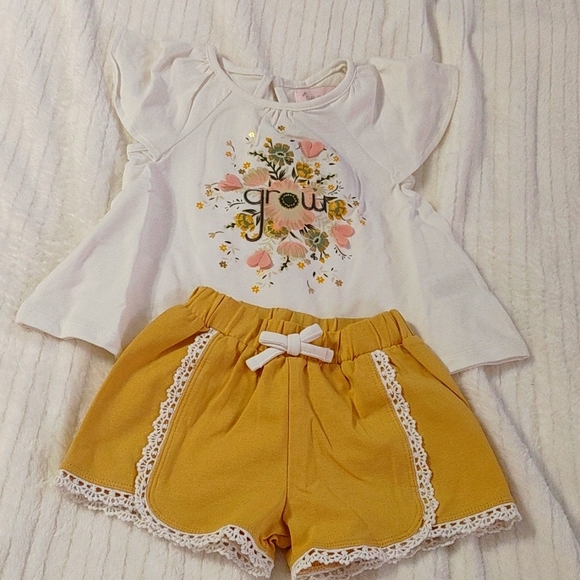 Savannah Other - Savannah cream and yellow two-piece set size 12 m NWT.